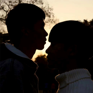 国产无套av在线
